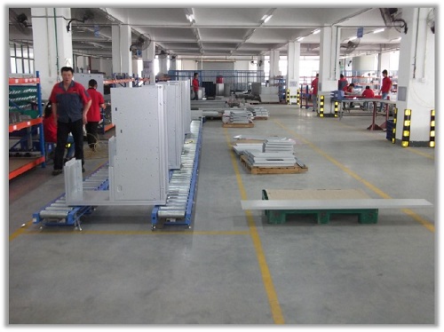 Fabricante chino de estructuras metálicas de precisión | Huapusheng — Socio OEM certificado IATF 16949 e ISO para carcasas de energía, automoción y energías renovables